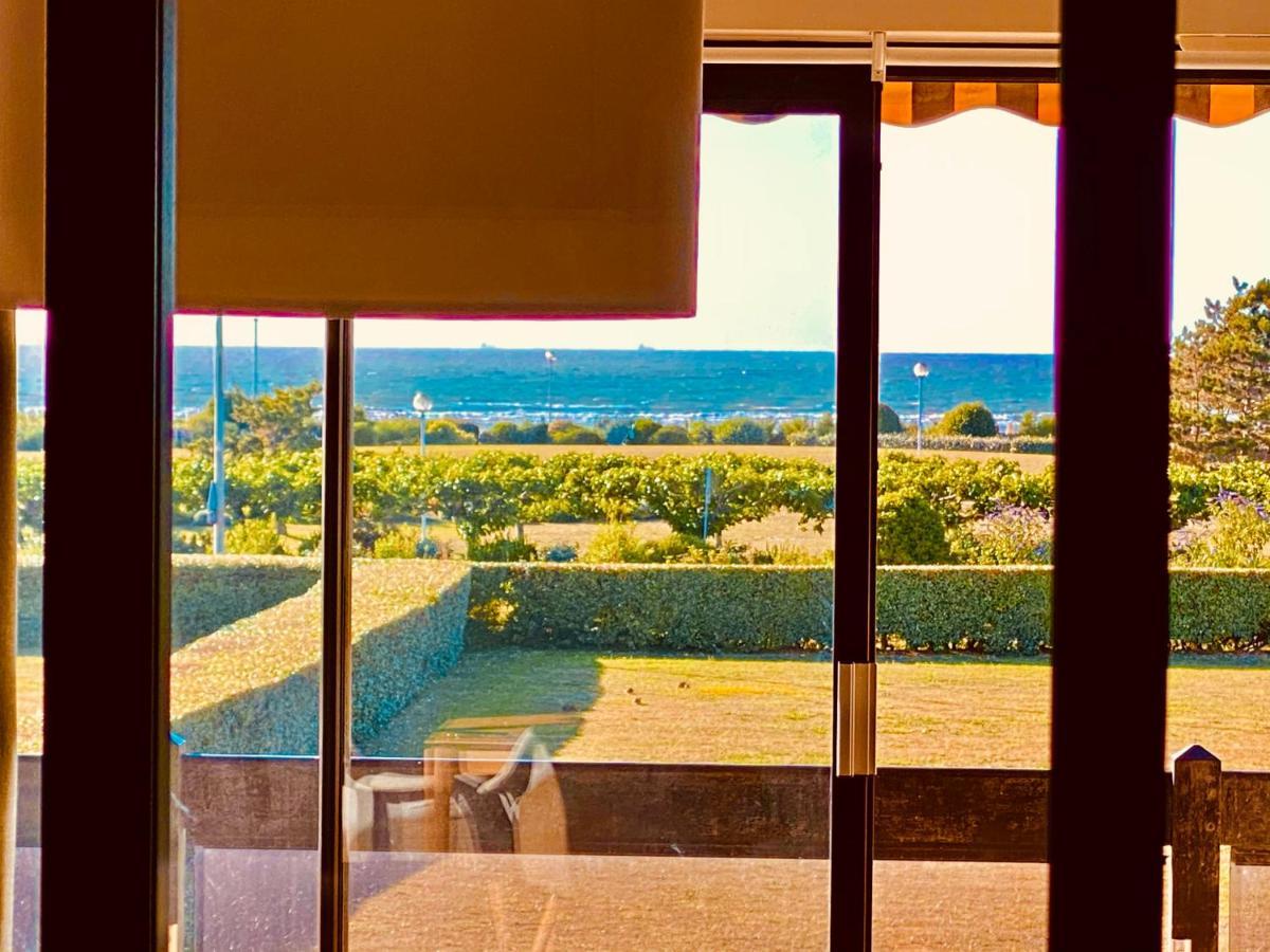 Apartmán Magnifique Appart Standing Face Mer Centre A Pied Deauville Exteriér fotografie